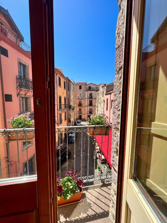 La Vecchia Torre Hotel Bosa Szoba fotó