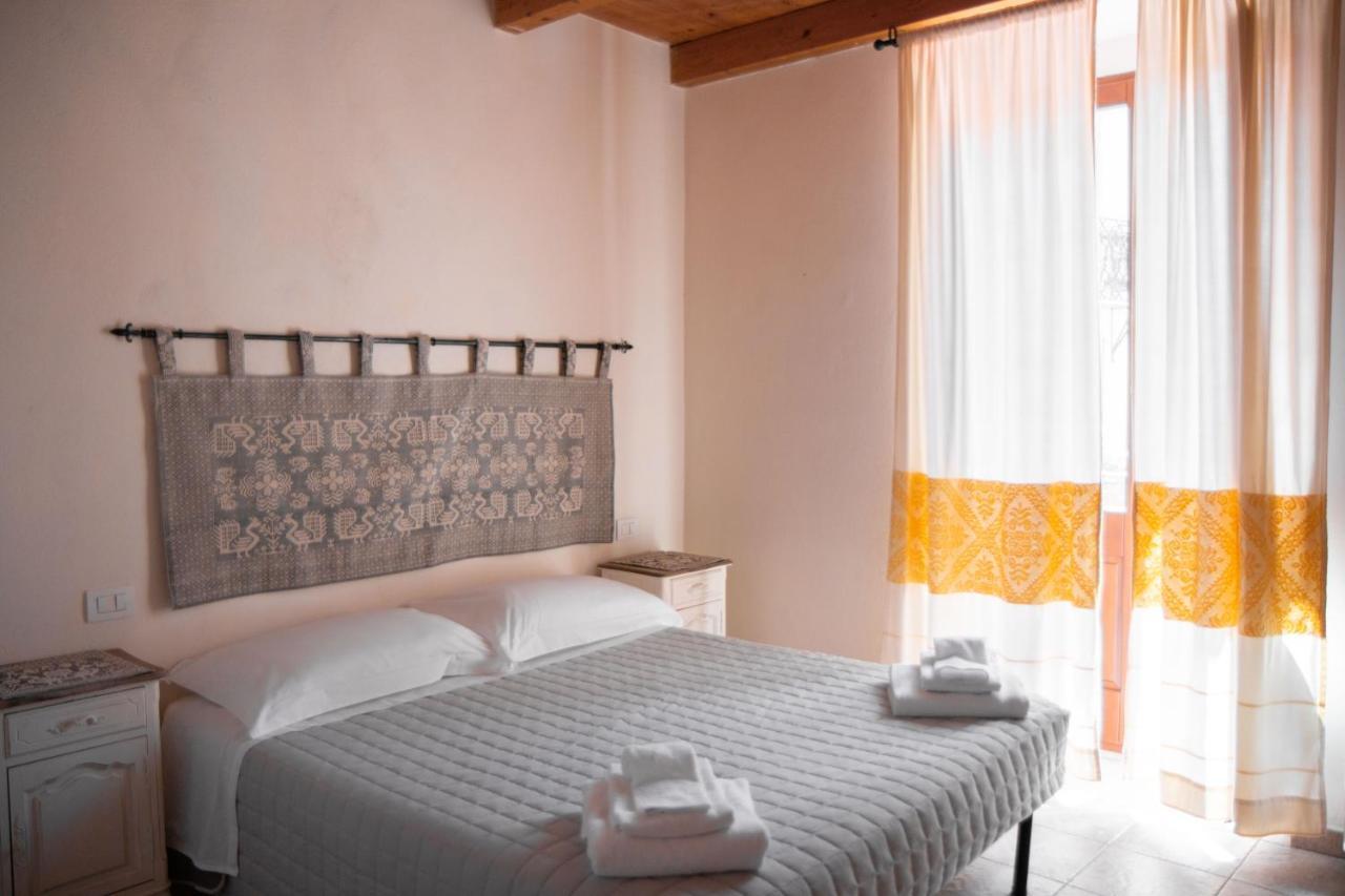 La Vecchia Torre Hotel Bosa Kültér fotó