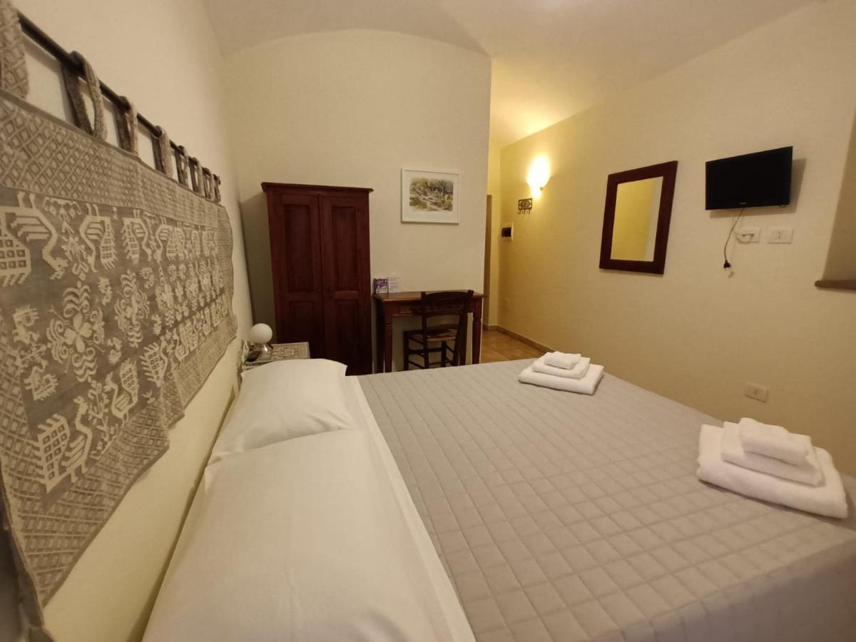 La Vecchia Torre Hotel Bosa Kültér fotó